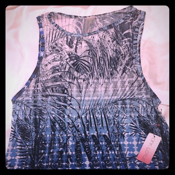 Pink Lotus Sleeveless Tee - Picture 3 of 7